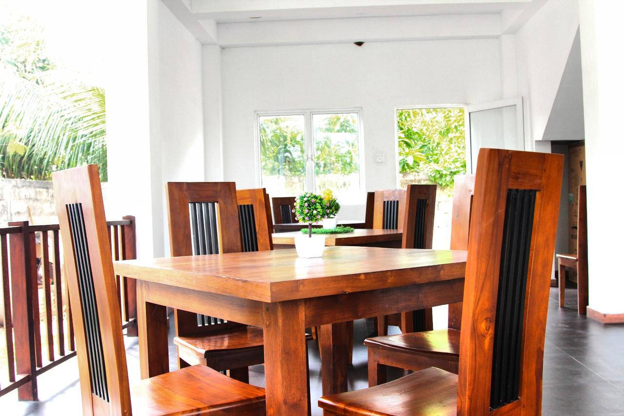 Himawari Beach Villa Matara Ngoại thất bức ảnh